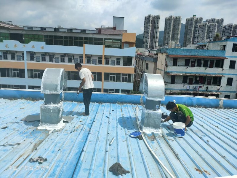 松溪钢结构屋面涂料维修方法